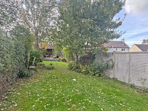 Photo 24- click for photo gallery